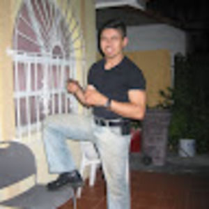 Meet your Posher, Simon